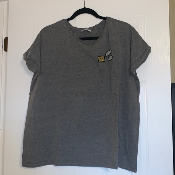 Zara Mail Tee✉️😇 - Picture 1 of 4